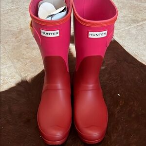 Hunter Two-Tone Pink and Red Boots
